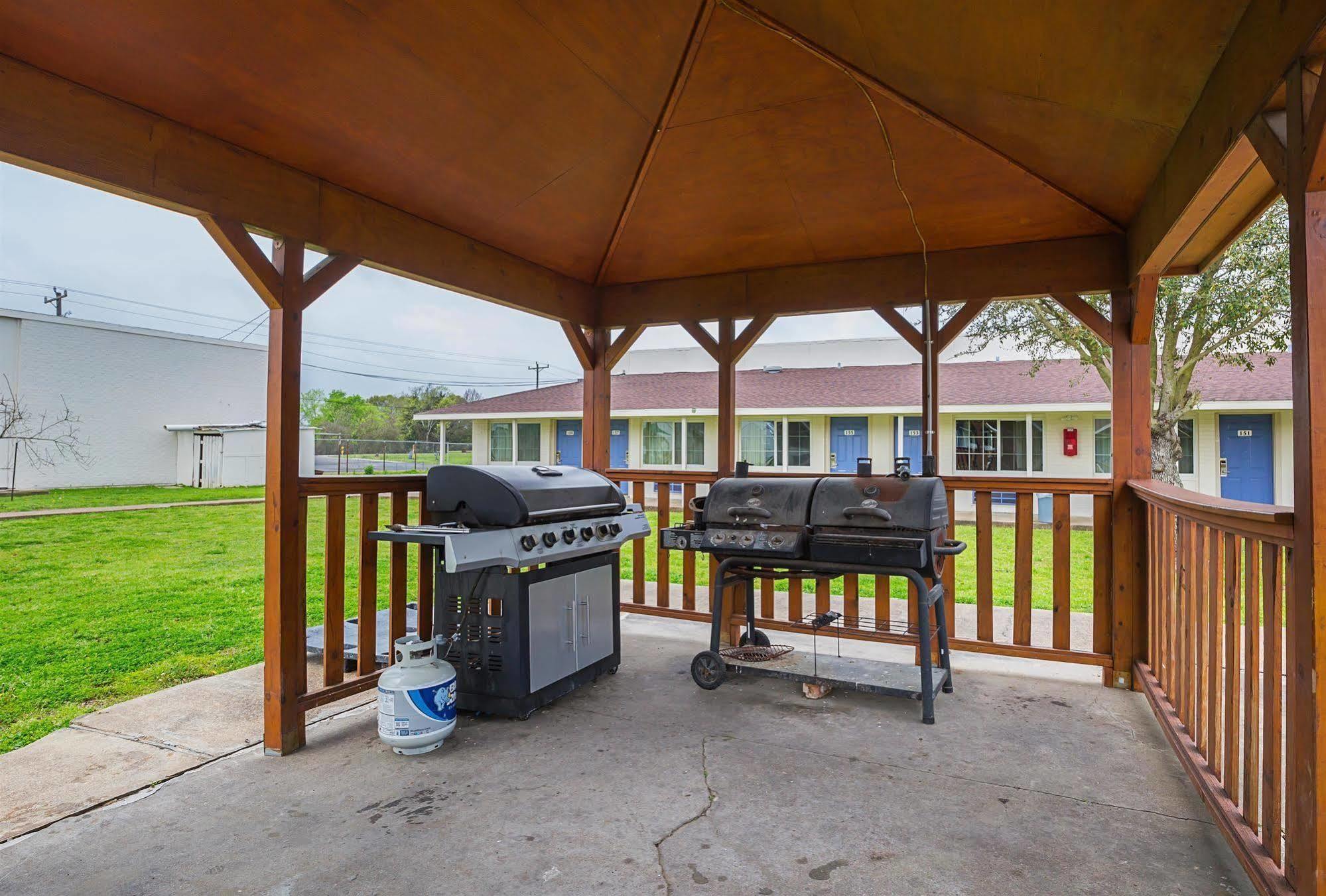 Motel 6-Madisonville, Tx Exterior photo