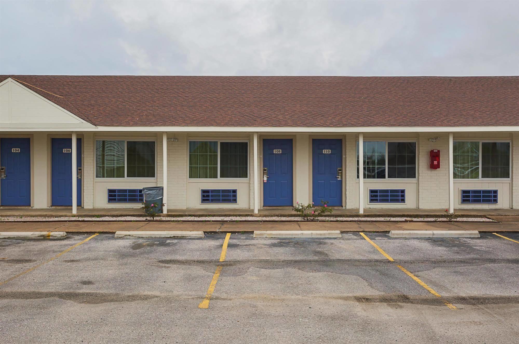 Motel 6-Madisonville, Tx Exterior photo